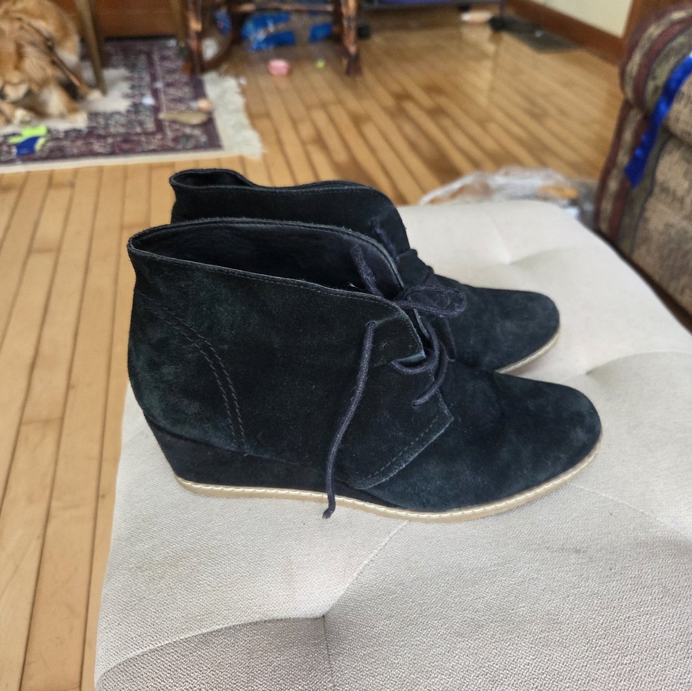 Black Lace Up Suede Boots